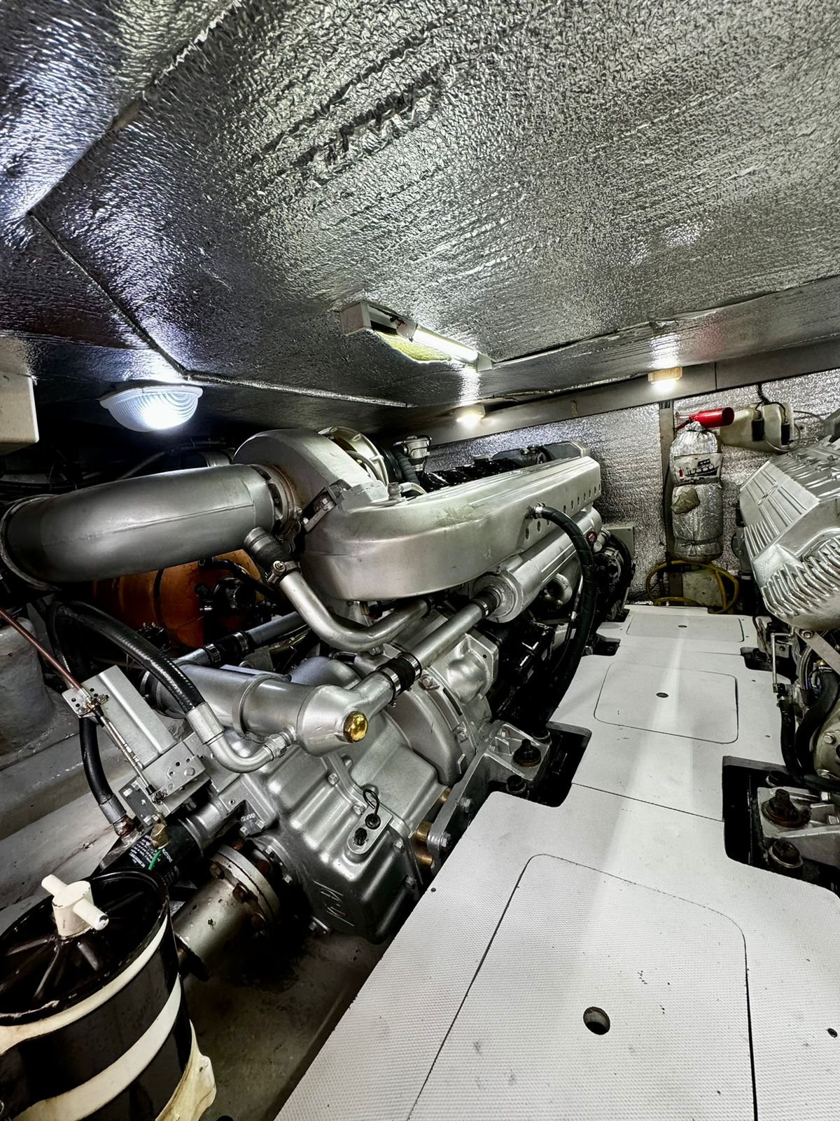AZIMUT 500 FULL - Imagem 22