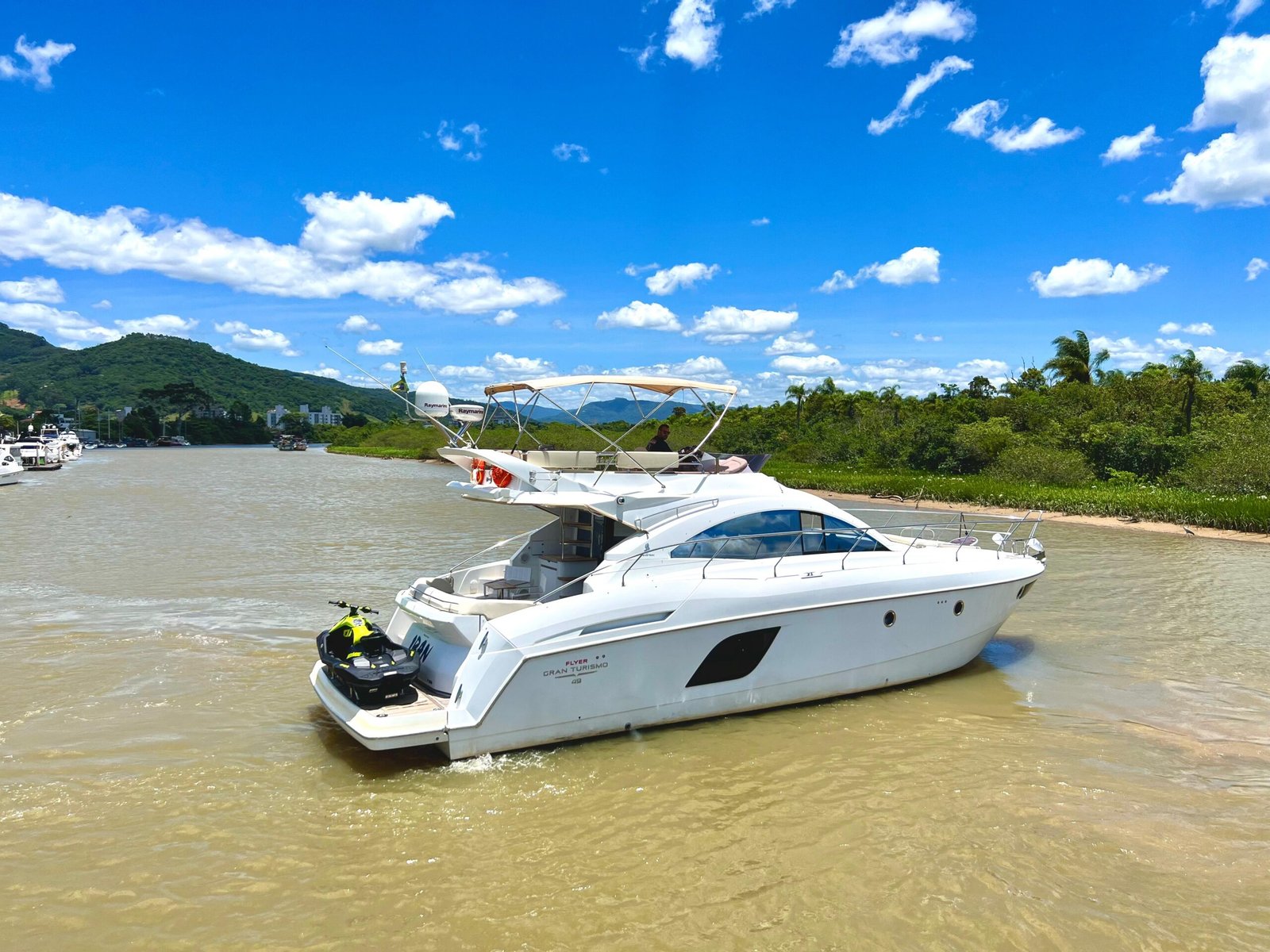 Beneteau 49 Flyer - Imagem 3