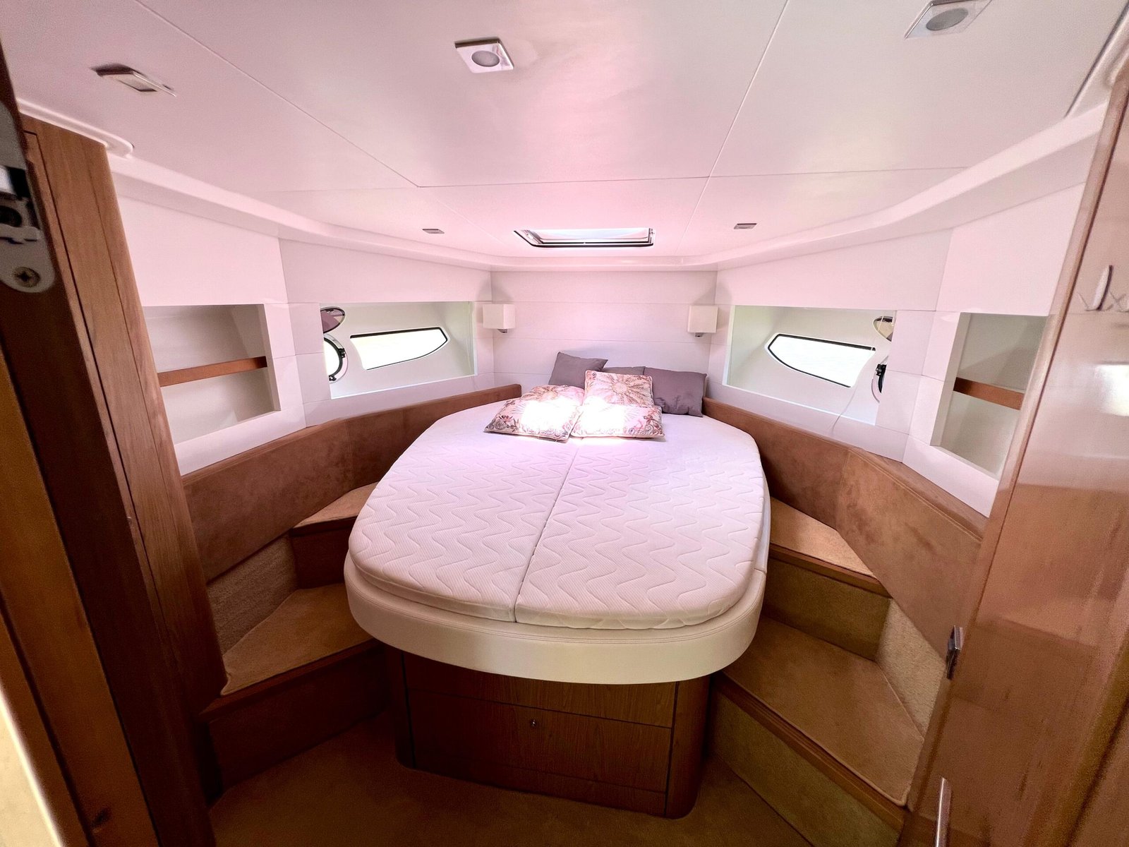 Beneteau 49 Flyer - Imagem 12